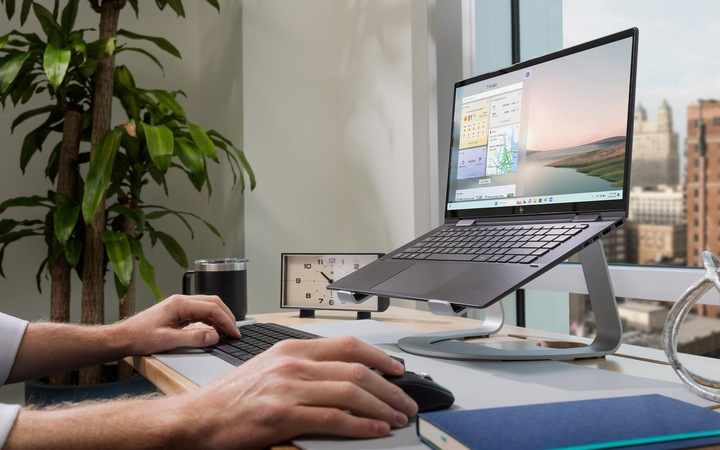 Produktbild TwelveSouth Curve SE