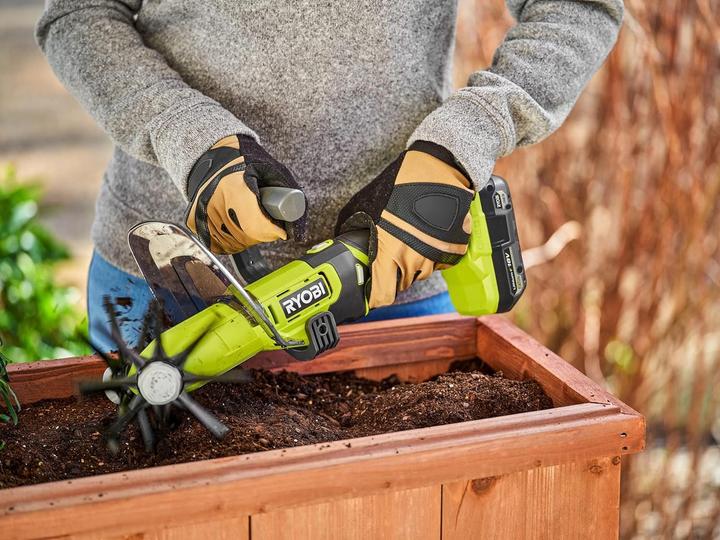 Actual product image Ryobi RY18HCA-0