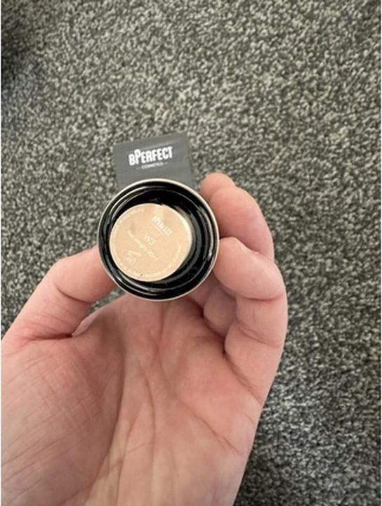 Actual product image BPerfect Cosmetics CHROMA COVER foundation matte #w4 30 ml (W4)