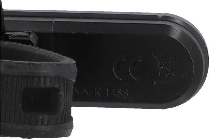 Actual product image Fischer Bicycle battery-powered LED lighting set, 30 lux (30 lm)