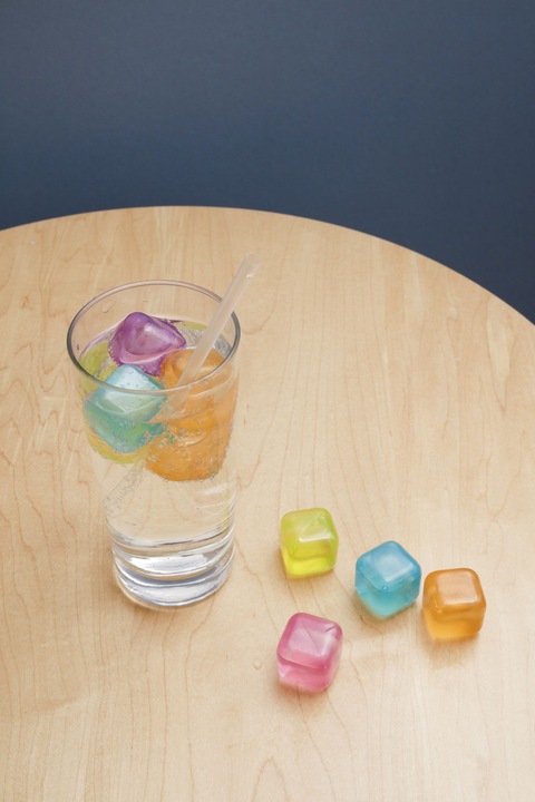Immagine prodotto Kikkerland Cubo di ghiaccio riutilizzabile (Cubetti di ghiaccio riutilizzabili)