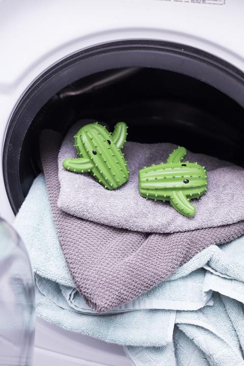 Actual product image Kikkerland Cactus Dryer Balls