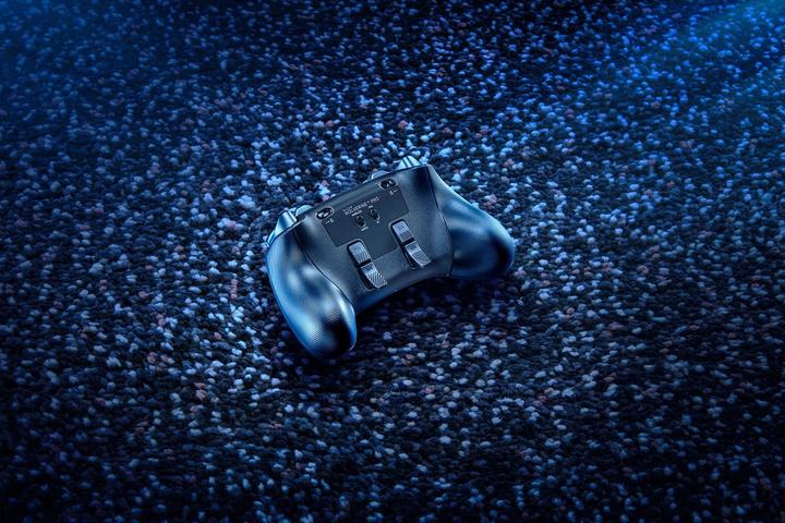 Produktbild Razer Wolverine V2 Pro (PC, PS5)