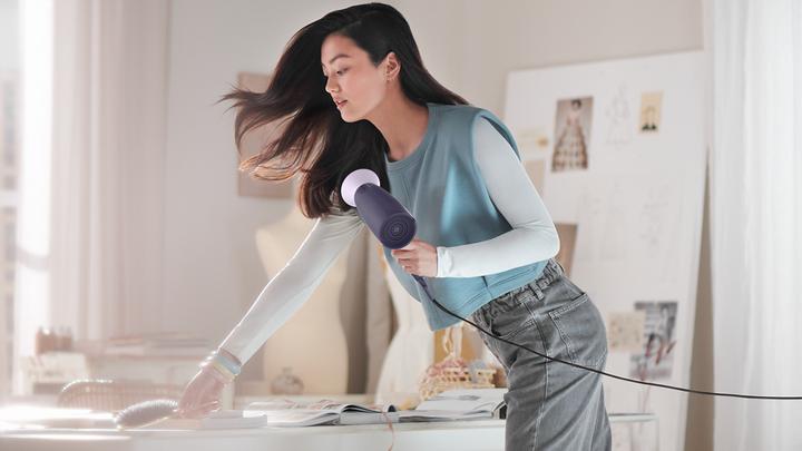 Produktbild Philips BHD340/10 (2100 W)