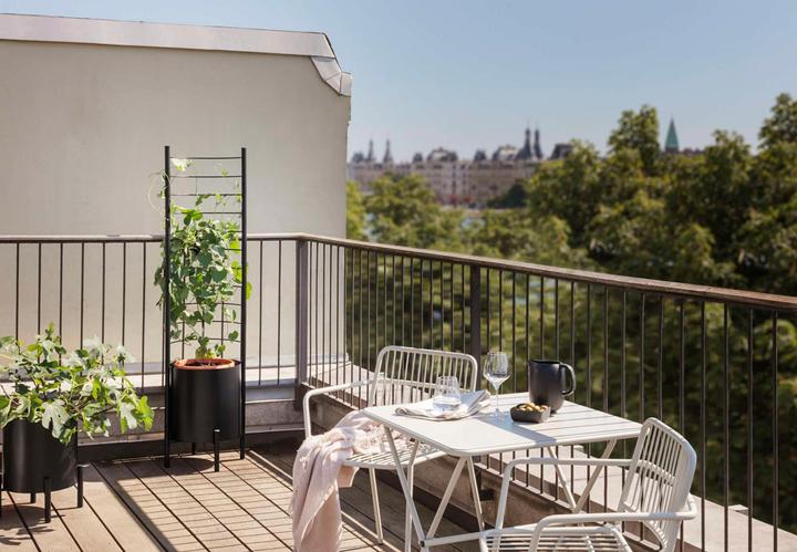 Actual product image Eva Solo - Simply Grow Plant Pot large (42 cm)