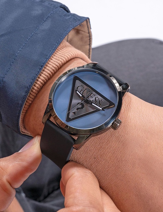 Produktbild Guess - Abzeichen GW0781G5
