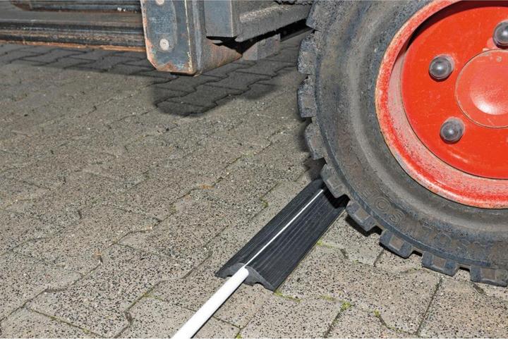 Produktbild kaiserkraft Kabelbrücke, aufrollbar (Kabelbrücke, 1000 cm)