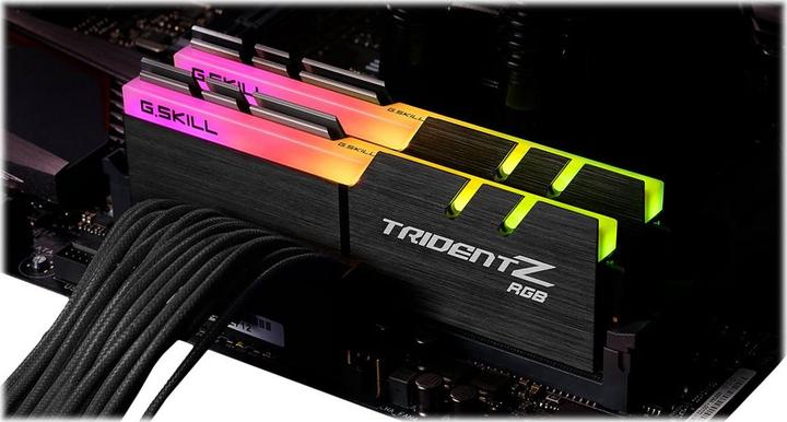 Produktbild G.Skill Trident Z RGB (2 x 16GB, 4400 MHz, DDR4-RAM, DIMM)