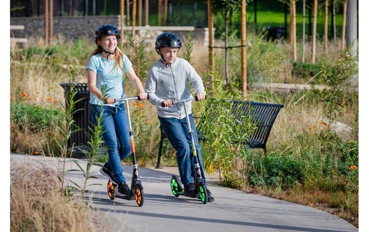 Produktbild Razor Scooter A5 Lux Lighted Green