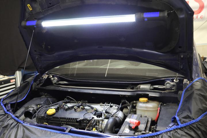 Produktbild BGS LED-Motorhauben-Leuchte (800 lm)