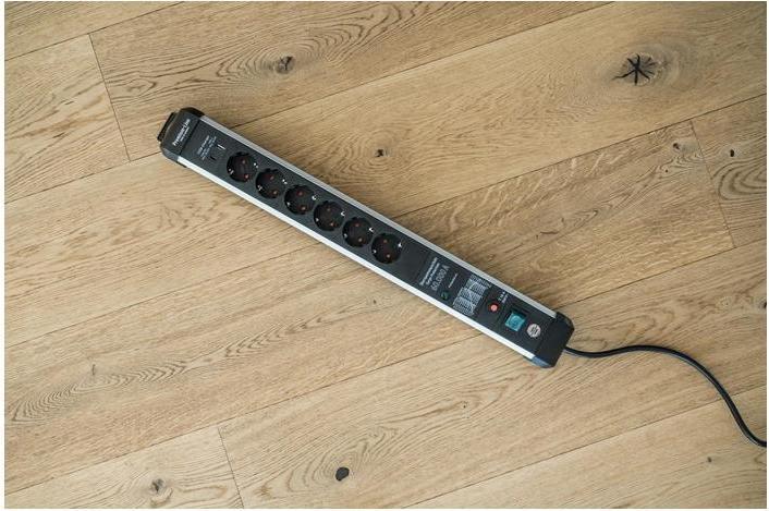 Produktbild Brennenstuhl 1391010620 Steckdosenleiste mit Schalter Silber-Schwarz Schutzkontakt 1 St. (6x, CEE 7/3, 3 m)