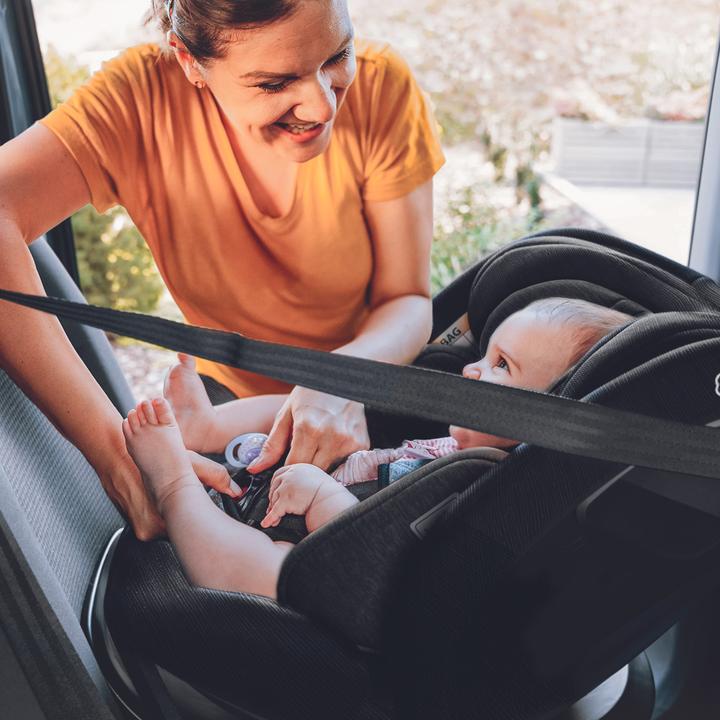 Produktbild BabyGo Protection 360 black (Kindersitz, ECE R129/i-Size Norm)