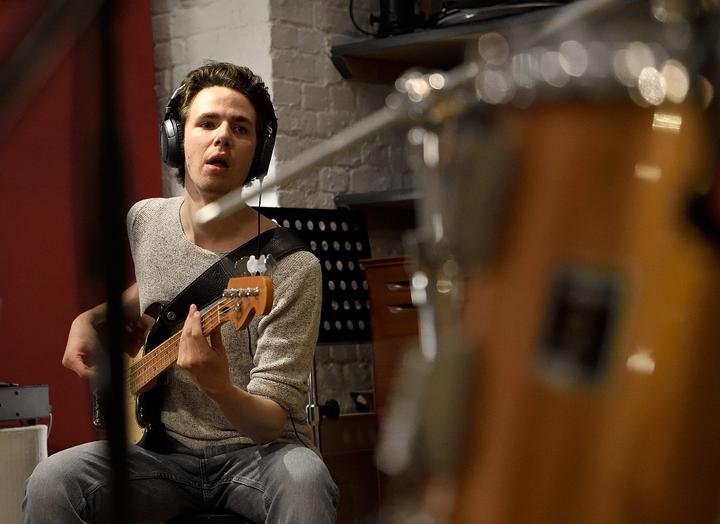 Actual product image Sennheiser HD 200 Pro (No noise cancellation, Cable)