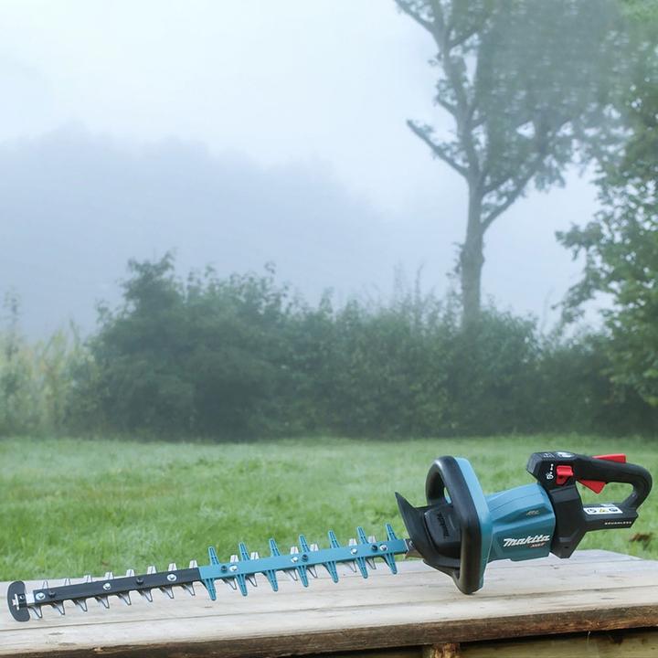 Productafbeelding Makita UH004GZ (Oplaadbare batterij)