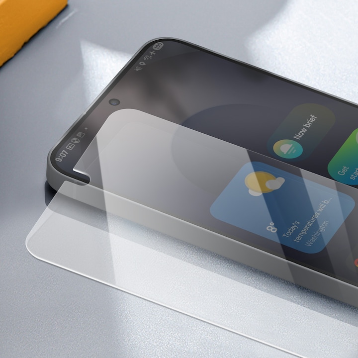 Actual product image PanzerGlass Ultra Wide Fit (1 Piece, Samsung Galaxy S25+)