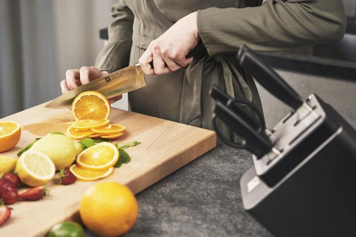 Produktbild Zwilling 7tlg. All Star Selbstschärfender Messerblock schwarz