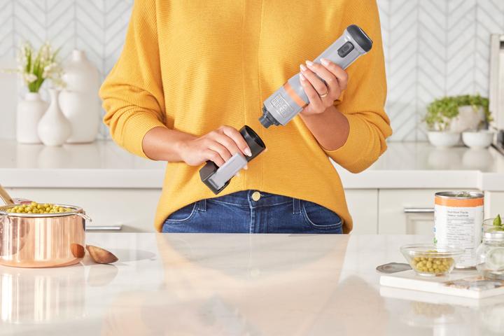 Actual product image Black & Decker Hand Blender Kitchen Wall Grey, 2-piece