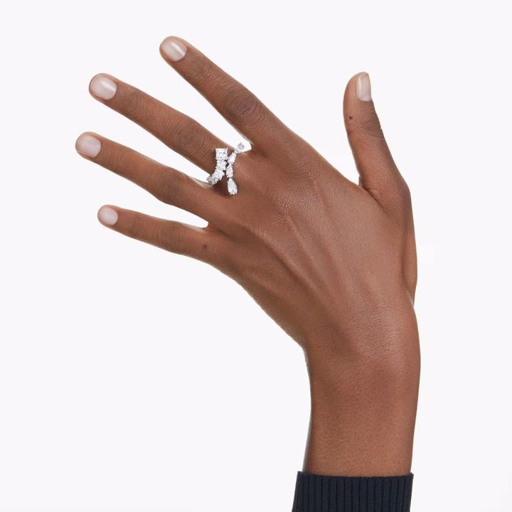 Produktbild Swarovski Matrix Ring Verschiedene Schliffe Weiss (58)