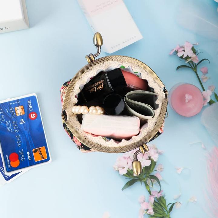 Produktbild Only-Bags.Store Floral Münzgeldbörse Münzgeldbörse Retro Tasche