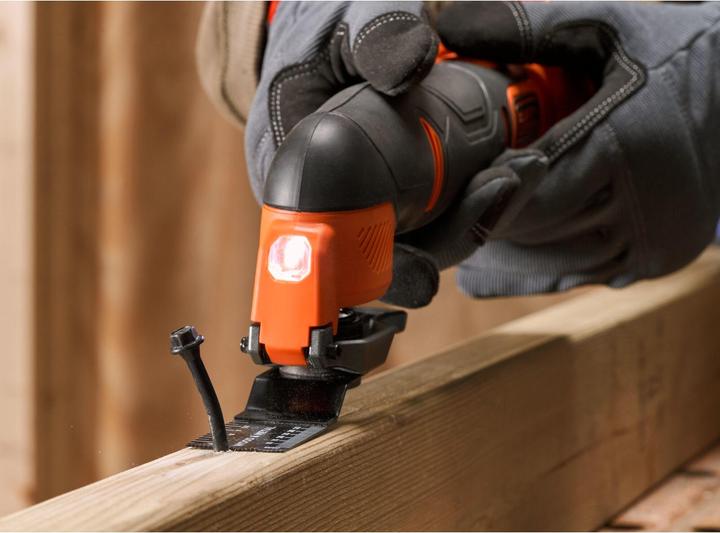 Actual product image Black & Decker 18 V multifunctional tool, 1A charger, 1x 2.0 Ah battery, 20 pcs accessories, kit box