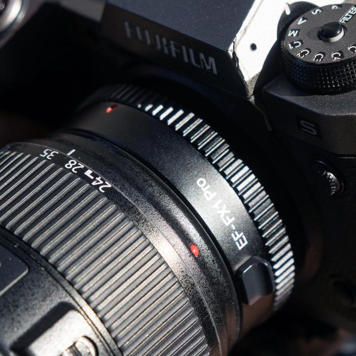Immagine prodotto Viltrox Adattatore per obiettivo EF-FX1 Pro
