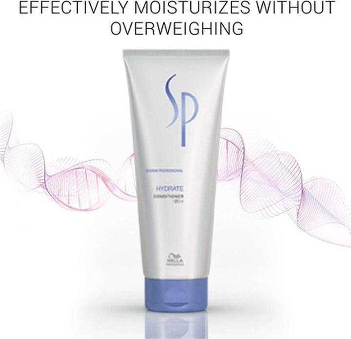 Actual product image Wella Hydrates (200 ml)