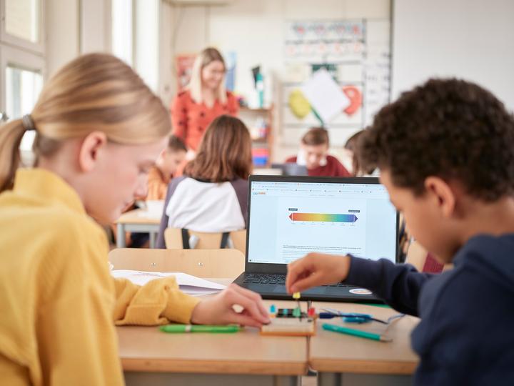 Immagine prodotto Arduino AKX00023 Starter Kit Educativo