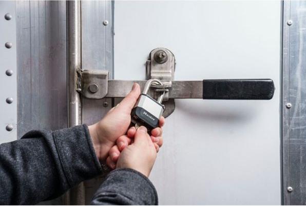 Produktbild Master Lock Elite 45mm Vorhänge- schloss 38mm Bügel 5-Stift-Zyl.