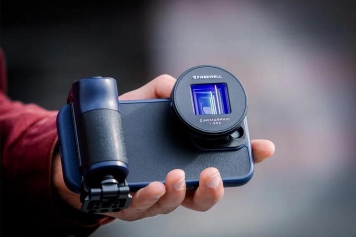 Immagine prodotto Freewell Filtro anamorfico 1.55x per Galaxy e Sherpa (Filtro Effetto)