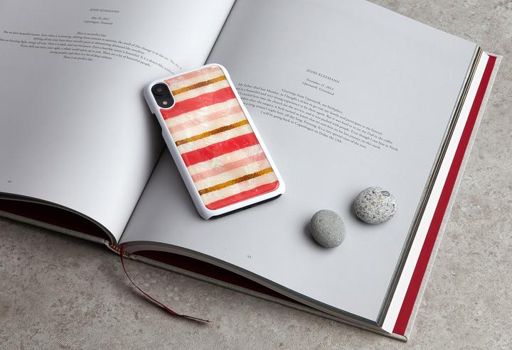 Actual product image Ikins SmartPhone case iPhone XR short cake white (Apple iPhone XR)