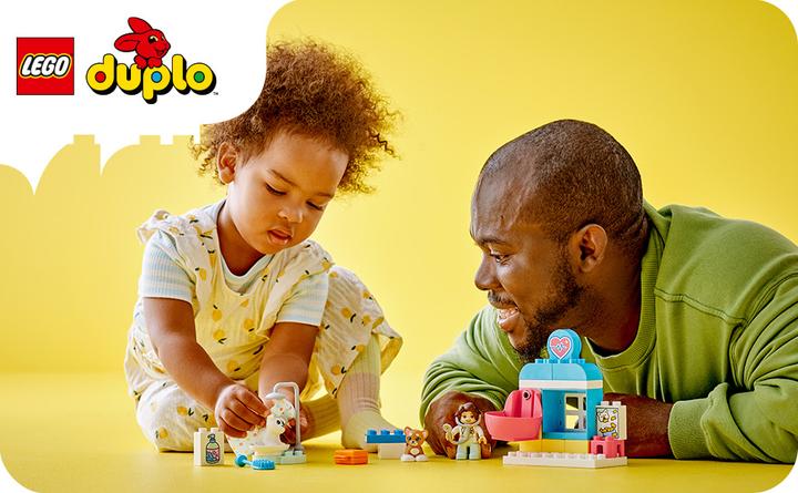 Actual product image LEGO DUPLO visit to the veterinary clinic (10438)