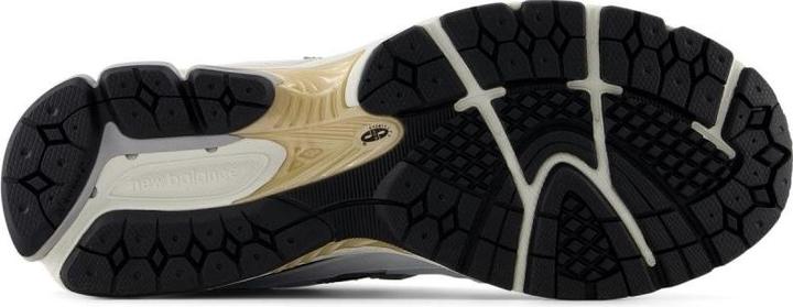 Image du produit New Balance M2002RPN (44)