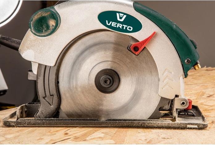 Actual product image Verto 684 Portable Circular Saw Machine, Metallic