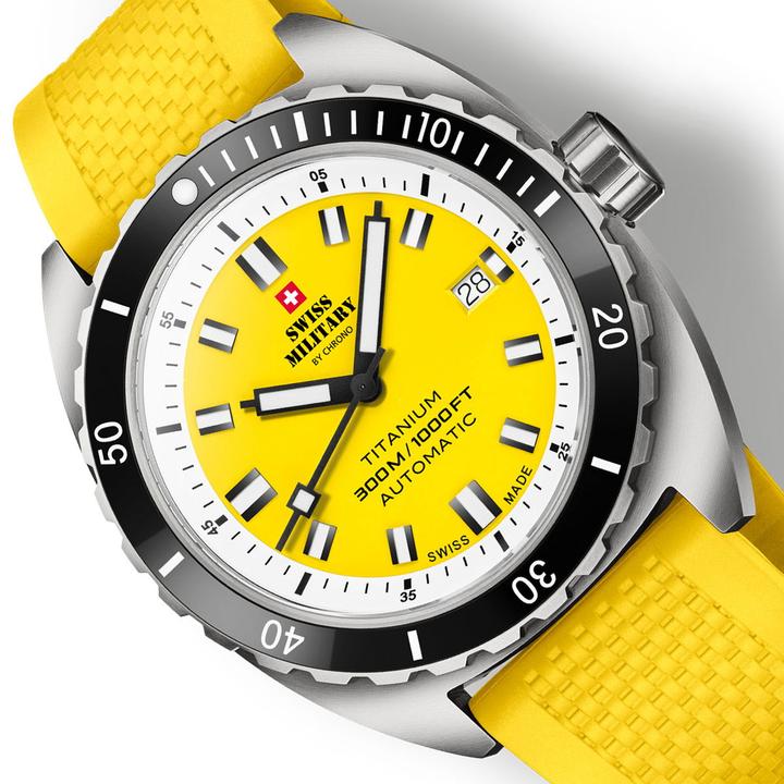 Actual product image Swiss Military SMA34100.11 Diver Titanium Automatic 42mm 30ATM (Diving watch, 42 mm)
