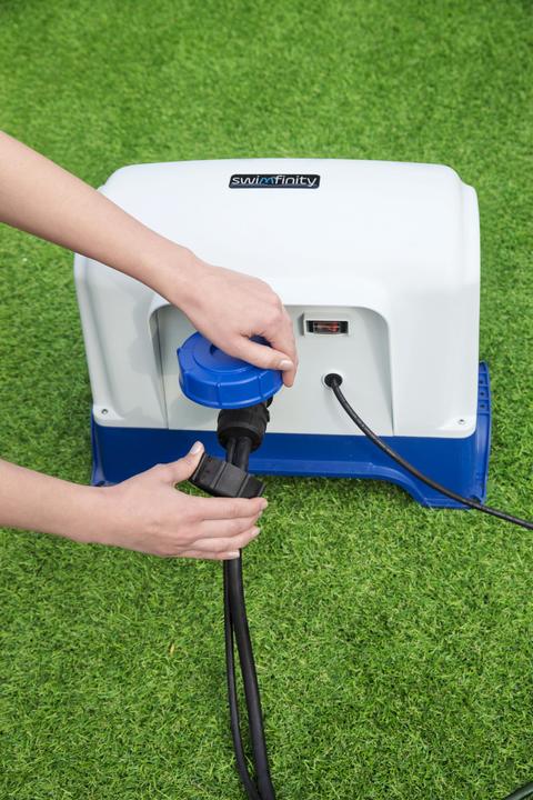 Actual product image Bestway Swimfinity™ counter-current system