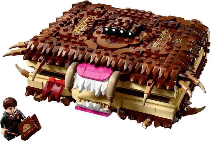 Image du produit LEGO Livre des monstres mordants (76449, LEGO Harry Potter)