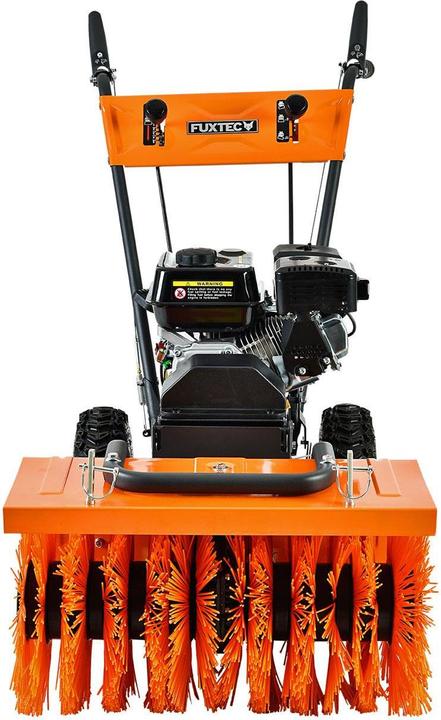 Image du produit Fuxtec Benzin Kehrmaschine Set mit Schneeschild und Schaufel