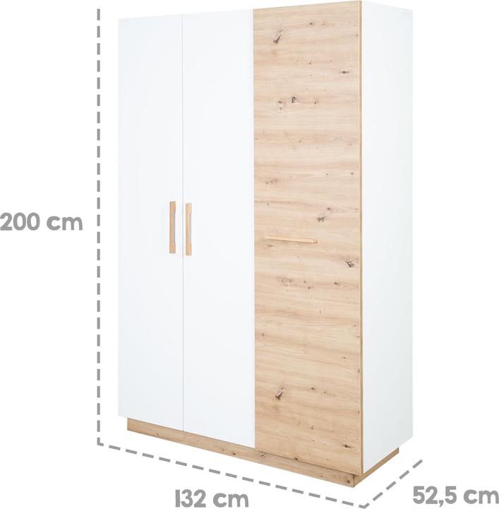 Produktbild Roba Kleiderschrank 3-türig Lion (132 cm)