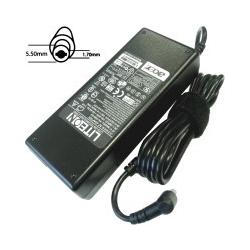 Acer originaler NTB Adapter 90W 19V AC 5,5x1,7 mm (ohne Netzschnur) (90 W), Notebook Netzteil