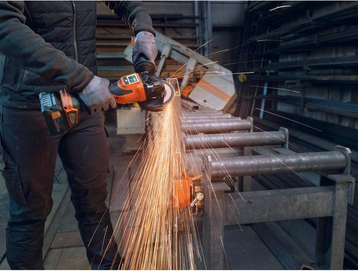 Produktbild Fein CCG 18-125-15 AS 71220961000 Akku-Winkelschleifer 125 mm ohne Akku 18 V (125 mm)