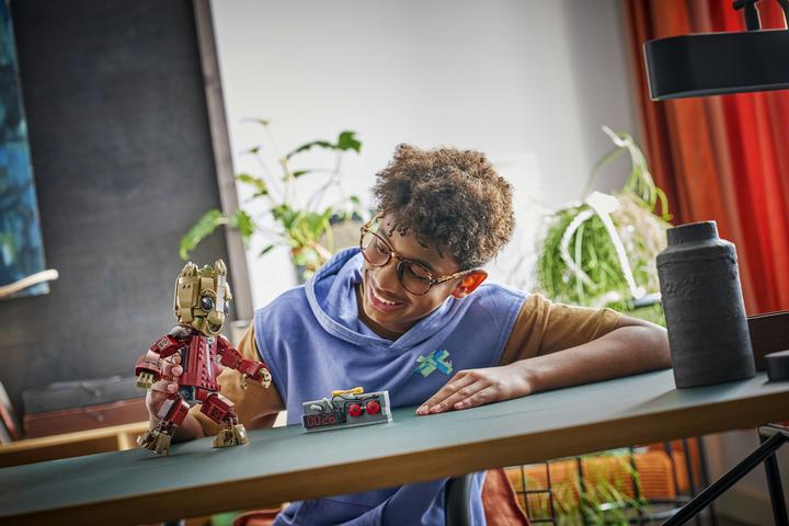 Immagine prodotto LEGO Marvel Super Heroes Groot in tenuta da Ravager (76341, LEGO Marvel)