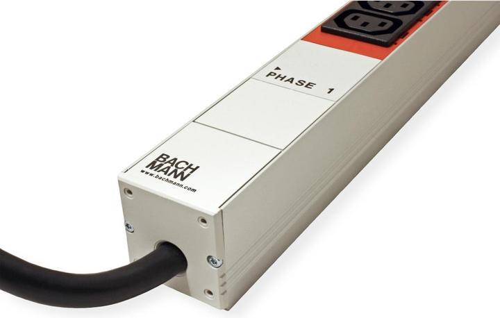 Actual product image Bachmann Zero U-Space IT PDU Basic 16A