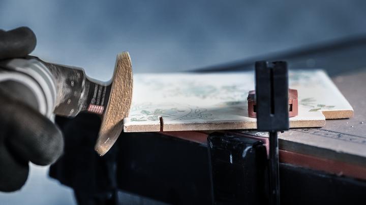 Produktbild Bosch Professional Zubehör EXPERT Corner Blade MATI 68 RD4 Blatt für Multifunktionswerkzeuge, 68 x 30 mm