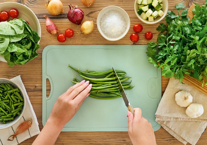 Actual product image Zeller Present Schneidmatte Kunststoff 39x28x0.3 cm