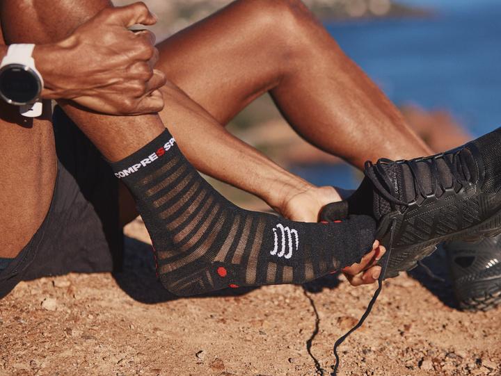 Produktbild Compressport Pro Racing Socks v4.0 Ultralight Run High (39 - 41)