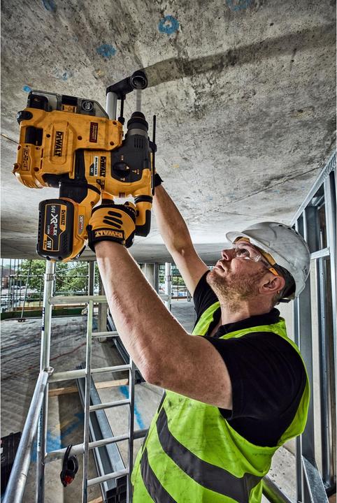 Actual product image DeWalt DCH335X2