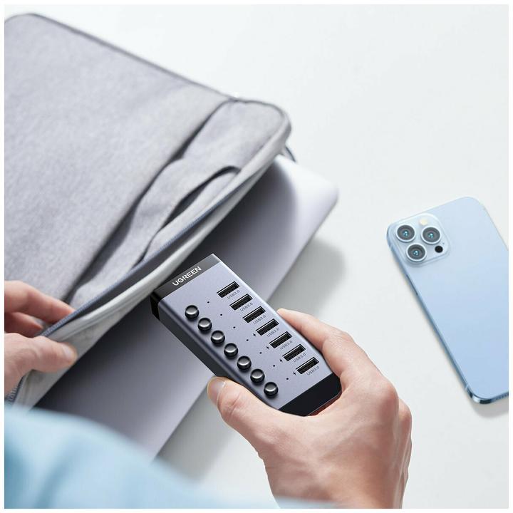 Image du produit Ugreen multifunction HUB 7in1 (USB-C, 8 Ports)