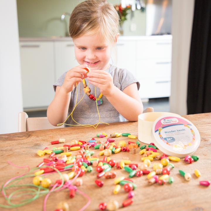 Produktbild New Classic Toys Holzperlen