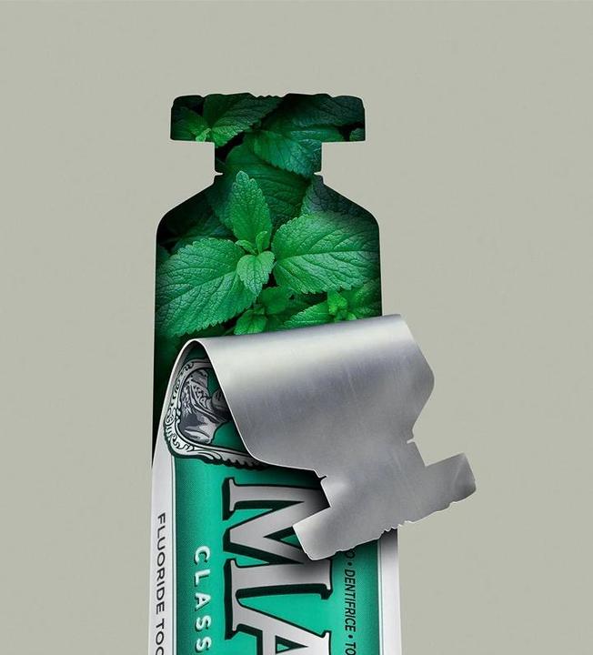 Produktbild Marvis Classic Strong Mint (85 ml)