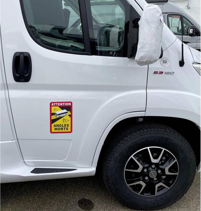 Actual product image IWH Angles Morts 097612 Magnetic pad 1 pc (L x W) 250 mm x 170 mm